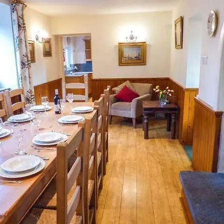 Keepers Cottage, Ulverston * Rusland
